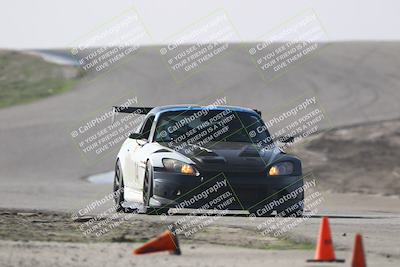 media/Dec-20-2025-Speed Ventures (Sat) [[de63061115]]/Red Group/Phil Hill (Session 2)/